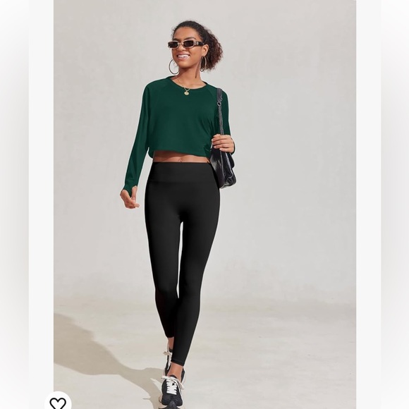 Womens Long Sleeve Cropped Workout Top - Picture 2 of 8